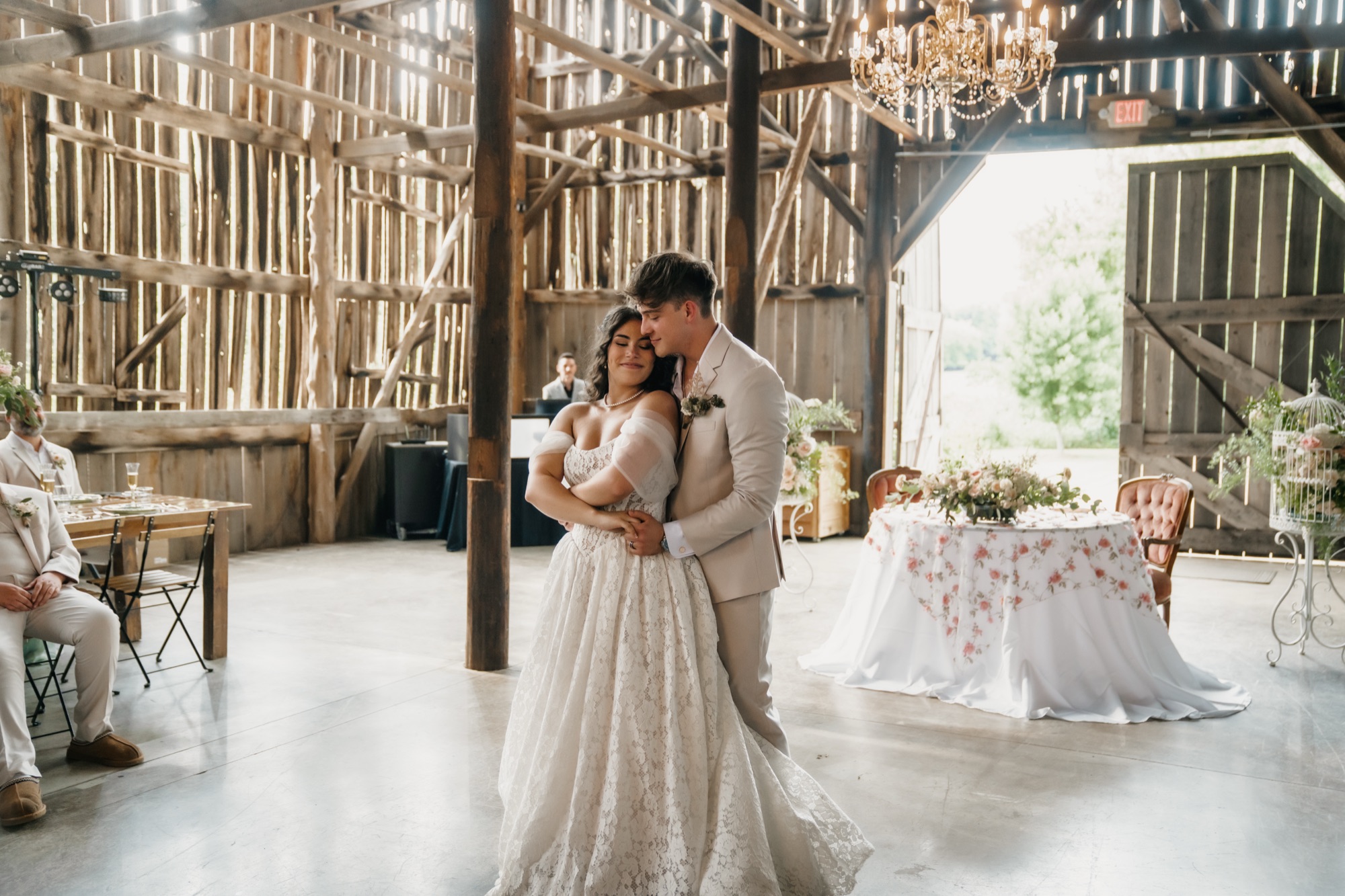 Editorial wedding ceremony moment